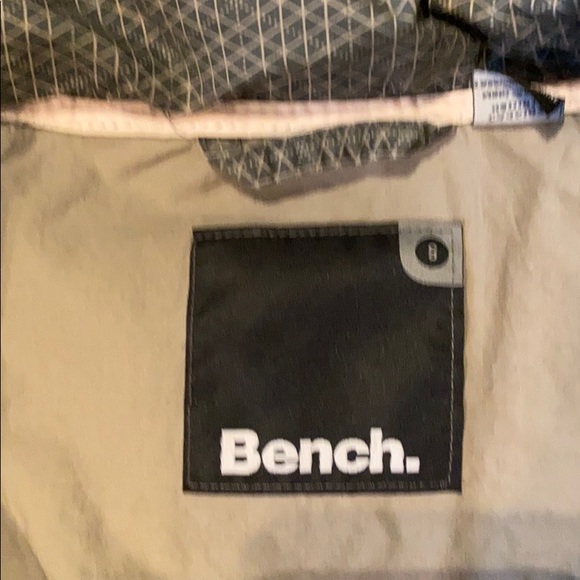 Bench light jacket - Picture 2 of 3